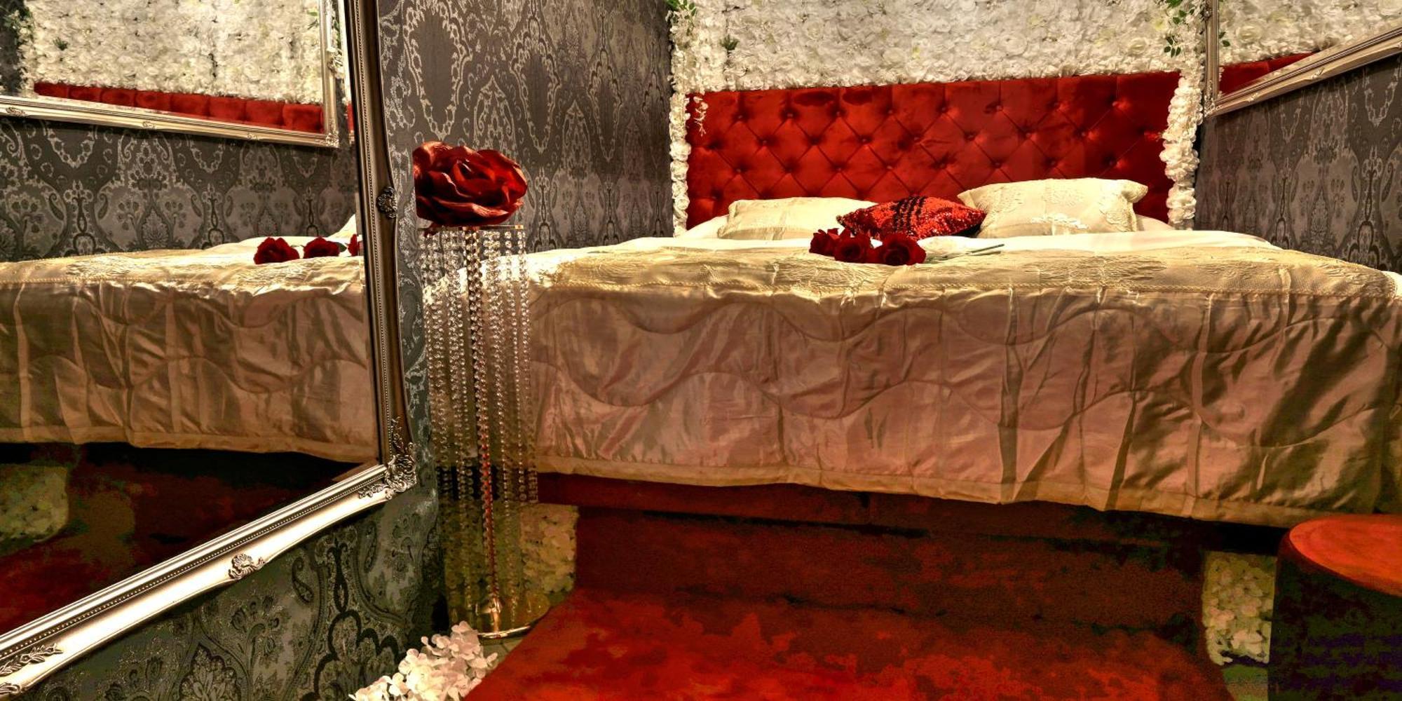 Ferrari Wellness Apartman Pardubice Buitenkant foto