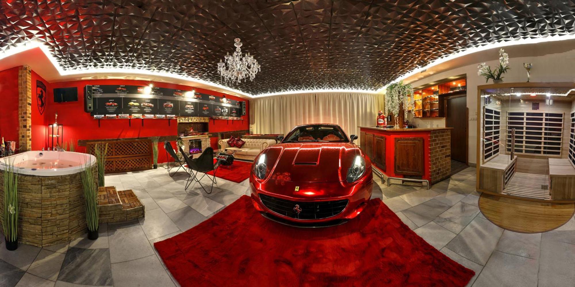 Ferrari Wellness Apartman Pardubice Buitenkant foto