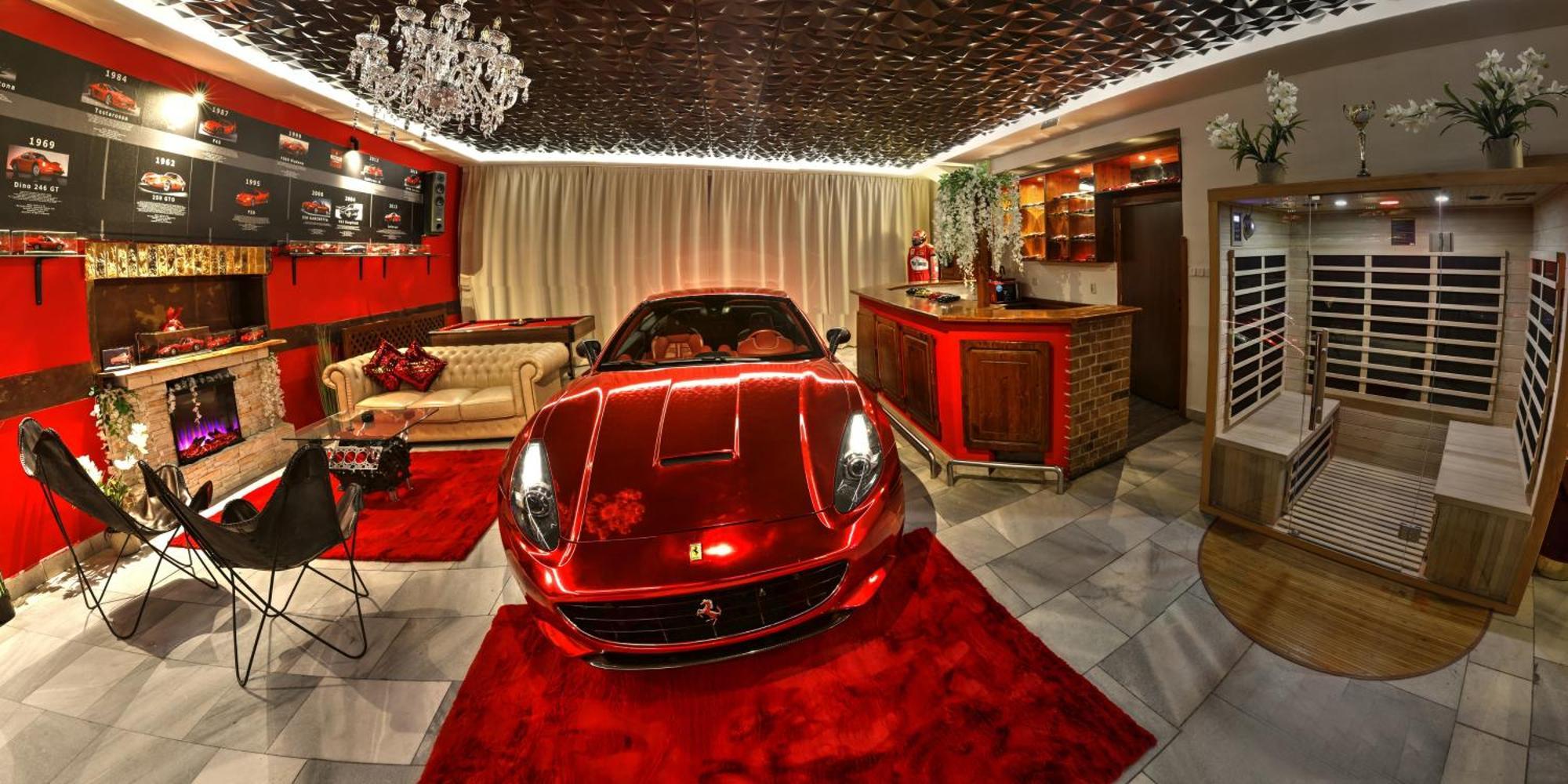 Ferrari Wellness Apartman Pardubice Buitenkant foto